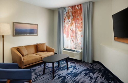 Auburn Hotel | Inviting Fairfield Inn & Suites by Marriott Worcester Auburn