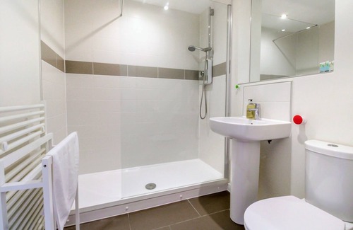 Milton Keynes Apartment | Fairfields View by Pay As U Stay