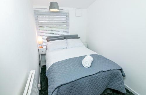 Stevenage House | Discover Fairlands Lodge: Your Budget-Friendly Retreat