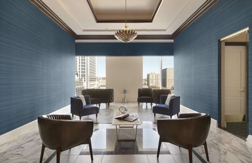 Waller Creek District Hotel | Experience Fairmont Austin: 4-Star Comfort & Spa Amenities