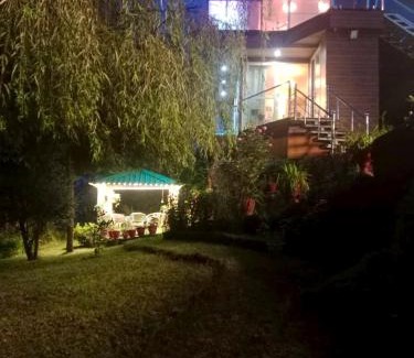 Kaul House | Inviting Fairmont Cottage Mukteshwar: 9.4/10 Rated Escape