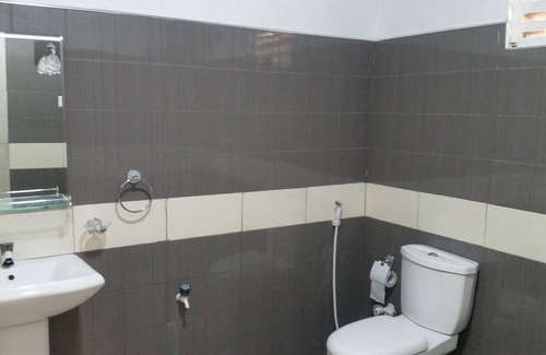 Kimbissa House | Family-Friendly Fairview Dill Homestay with Kitchen & Dining