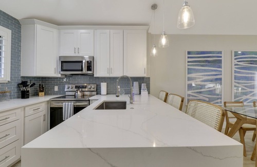 Palm Beach Gardens Villa | Discover Fairway Getaway: Pet-Friendly Retreat with Pool