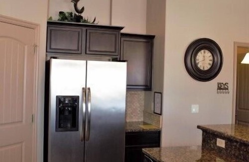 Mesquite House | Top-Rated Fairway Haven Retreat with Putting Green & More!