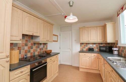Burgh Island House | Discover Fairway Lodge: A 4-Star Experience Awaits