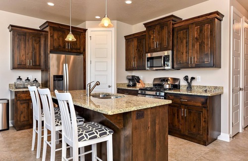 St. George Villa | Discover Fairway Oasis: 4-Star Stay with Pool & Spa