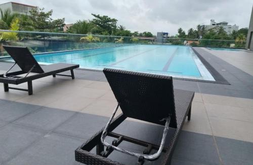 Battaramulla Apartment | Fairway Velvet Vista: 3 Bedroom Apartment with Pool & Ocean View