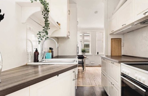 Bergen City Centre House | Enchanting Family Retreat with Pet-Friendly Amenities