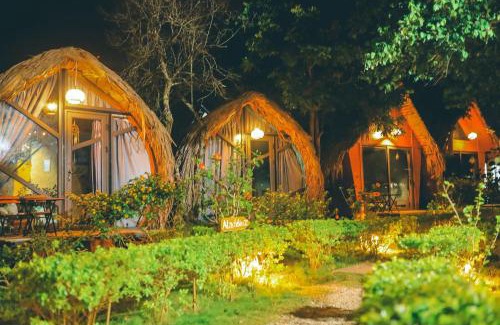 Moc Chau Ski Chalet | Cozy Fairyhouse Mộc Châu: Breakfast & Family-Friendly Stay