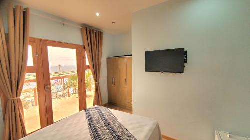 Pau Hotel | Fajã Beach House 2