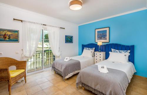 Aldeia das Acoteias Villa | Oceanfront Falésia Villa with Private Beach & Pool Awaits
