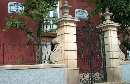 Figueira de Castelo Rodrigo House | Discover Falcao de Mendonca: 4-Star Comfort Awaits