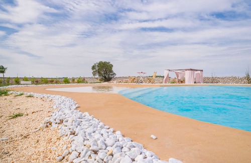 Castromediano Villa | Falcon Home Resort: Superior Double Room with Private Pool