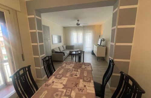 Caorle Apartment | FALCONERA 3 BEDROOMS APARTMENT - Agenzia Cocal