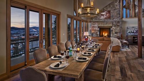 Steamboat Springs House | Family-Friendly Falconhead Lodge - A Memorable Retreat
