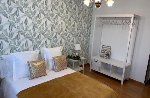 Santiago de Compostela Apartment | Child-Friendly Retreat at Falda do Pedroso - Rated 9.6/10