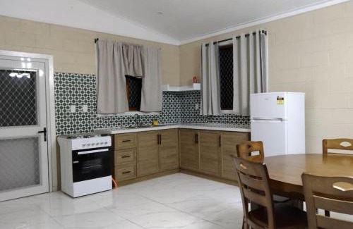Savaia House | Cozy Fale Mailani: 2 Rooms, AC & Hot Water Awaiting You