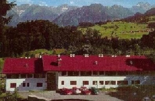 Tiefenbach Apartment | Cozy Falkenhorst Wohnung 19: Pet-Friendly Retreat Awaits