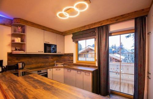 Hochkrimml House | Falkensteinalm Friends: Perfect for Families and Adventurers
