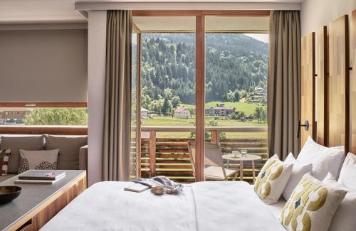 Tropolach Hotel | Falkensteiner Hotel & Spa Carinzia: Oceanfront Retreat