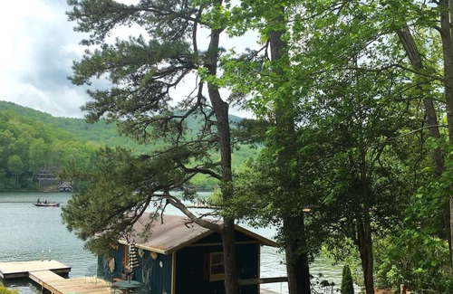 Wiley House | Lakefront Retreat with Easy Access to Swimming and Kayaking