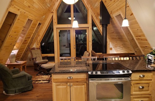 Black Hawk House | Exciting Skiing and Casino Getaway with Spa Amenities