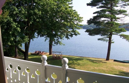 East Haddam House | Elegant Victorian Mansion Directly on Bashan Lake