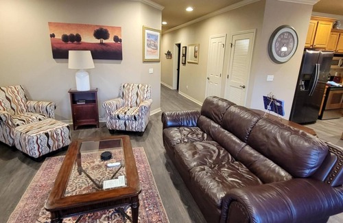 Hollister Condo | Lakefront Retreat: Rated 10/10 with Pool & Spa Amenities