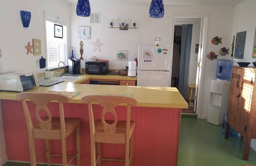 Nags Head Apartment | Beachfront Retreat with Spa & Ocean Views – 10/10 Rating!