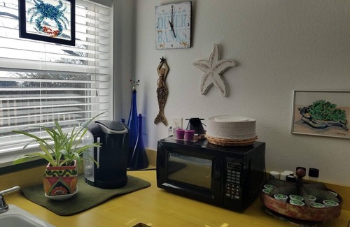 Nags Head Apartment | Beachfront Retreat with Spa & Ocean Views – 10/10 Rating!
