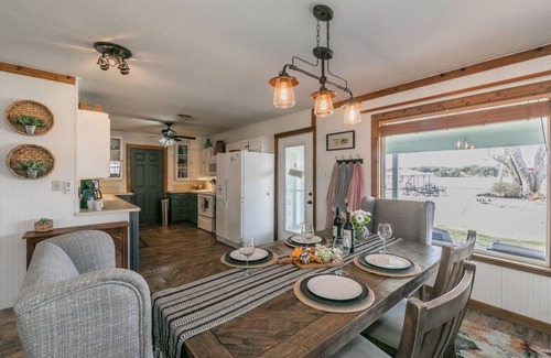 Granbury Cottage | Tranquil Lakefront Home with King Bed & Dock Access