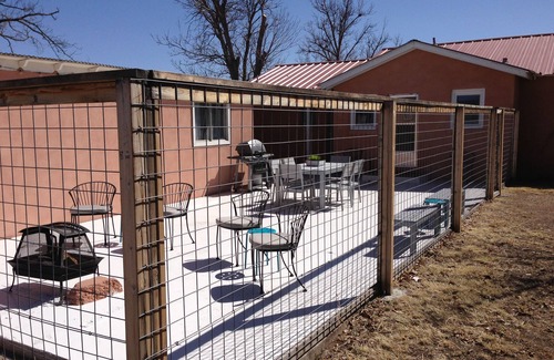 Marfa House | Experience Marfa's Best: Chic 4-Bedroom Guest House