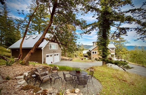 Deer Harbor Apartment | Experience Madrona Suite: Oceanfront Retreat on Orcas Island