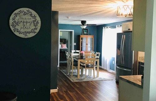 Mill Run House | Ohiopyle Oasis: Hot Tub, Fire-Pit & 10/10 Guest Rating
