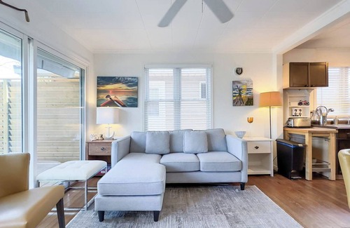 Central Huron Cottage | Relax at Summerset Cottage: Sunset Hot Tub & Ocean Views