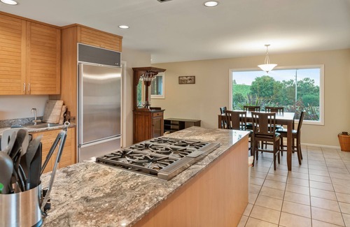 Graton House | Experience Fallen Tree Ranch: Wine Country Retreat with Spa