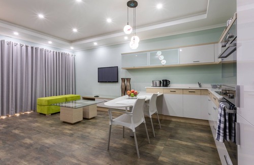 Lusaka Apartment | Explore Fallsway Suites: Ocean Views & Pet-Friendly Stays