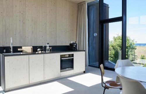 Falshoft House | Falshöft: Guest Rated 10/10 with Hot Tub & Family Amenities