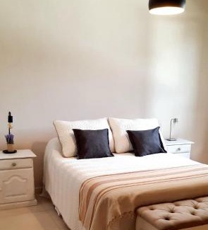 Tandil Apartment | Top-Rated Falucho y Franklin: Family-Friendly Amenities Await