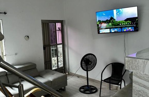 Sur Occidente Apartment | Familia castempbell