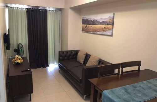 Mandurriao Apartment | Familia Zaragoza Suite - Clean and Cozy Apartment at the heart of Iloilo City