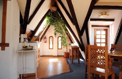 La Mariscal House | Budget-Friendly Familiar Apartment with Child-Friendly Amenities