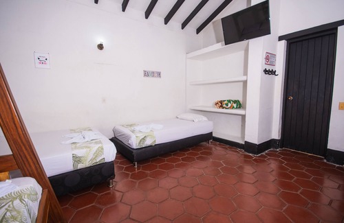 San Jeronimo Hotel | Family-Friendly Retreat at Familiar Camarote Hotel