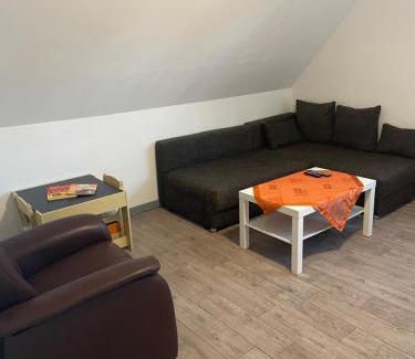 Hildesheim District House | Family-Friendly Retreat with Ocean Views at Familie Alber