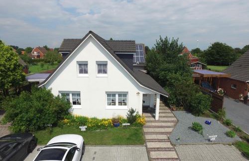 Upleward Apartment | Family-Friendly Escape at Familie Decker-Behrends Hotel