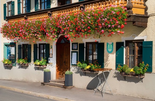 Bad Feilnbach Apartment | Family-Friendly Apartment Nr. 12 + 13 with Prime Amenities