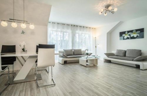 Meersburg Apartment | Family Apartment 1: Kid-Friendly Stay with Great Reviews