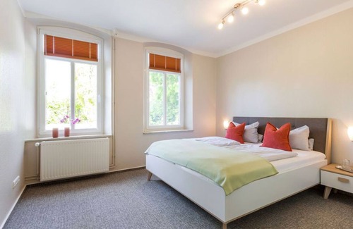 Sahrensdorf Apartment | Familien Erlebnishof Büdlfarm