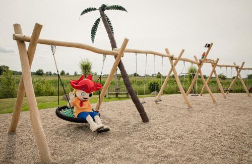 Trassenheide Hotel | Family-Friendly Seeklause Hotel with Adventure Playground
