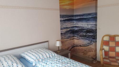 Utarp Apartment | Family Getaway in Ostfriesland: Oceanfront Apartments for 7